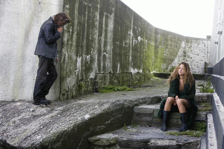 Colin Farrell and Alicja Bachleda in <em>Ondine</em>